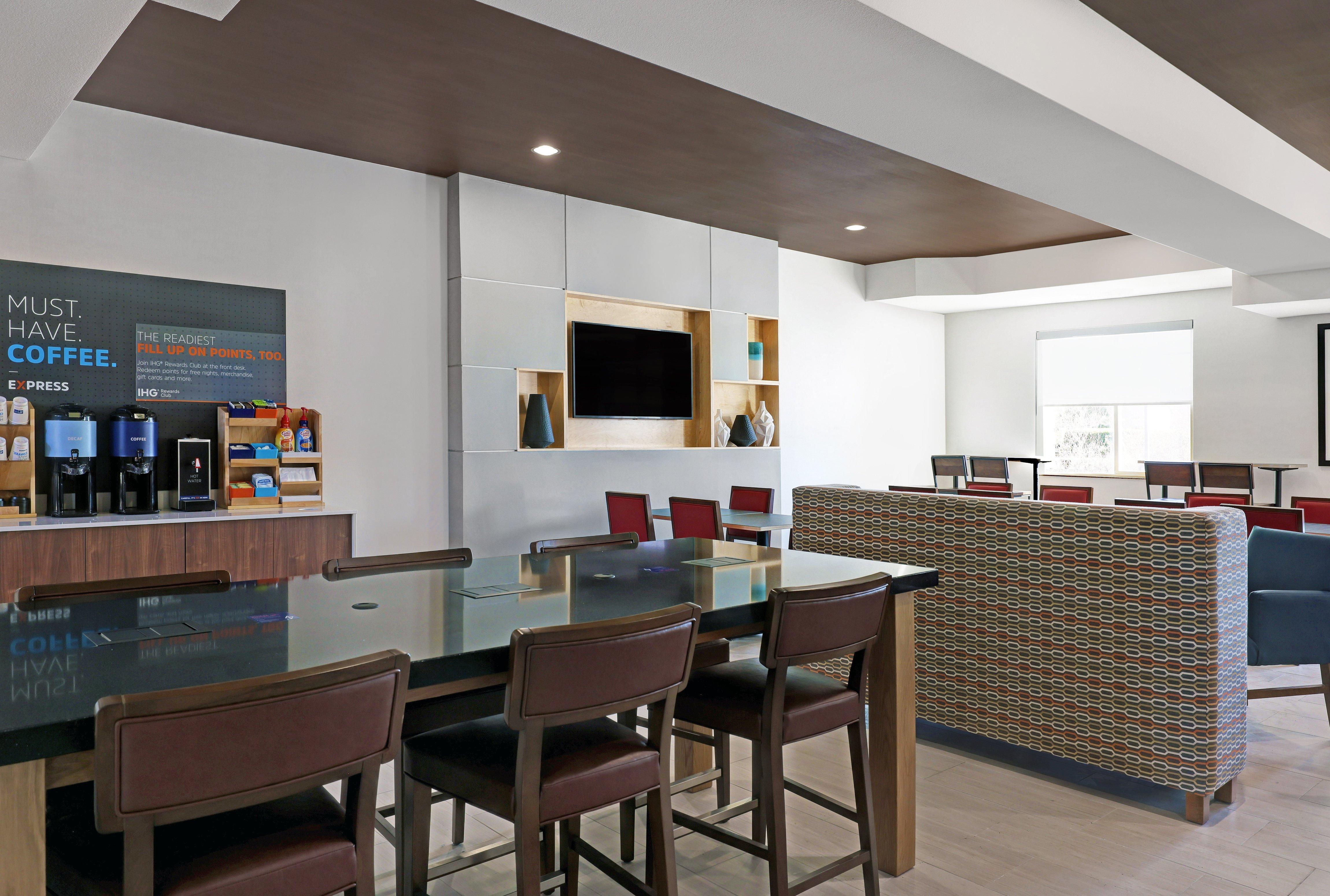 Holiday Inn Express Newport By Ihg Zewnętrze zdjęcie