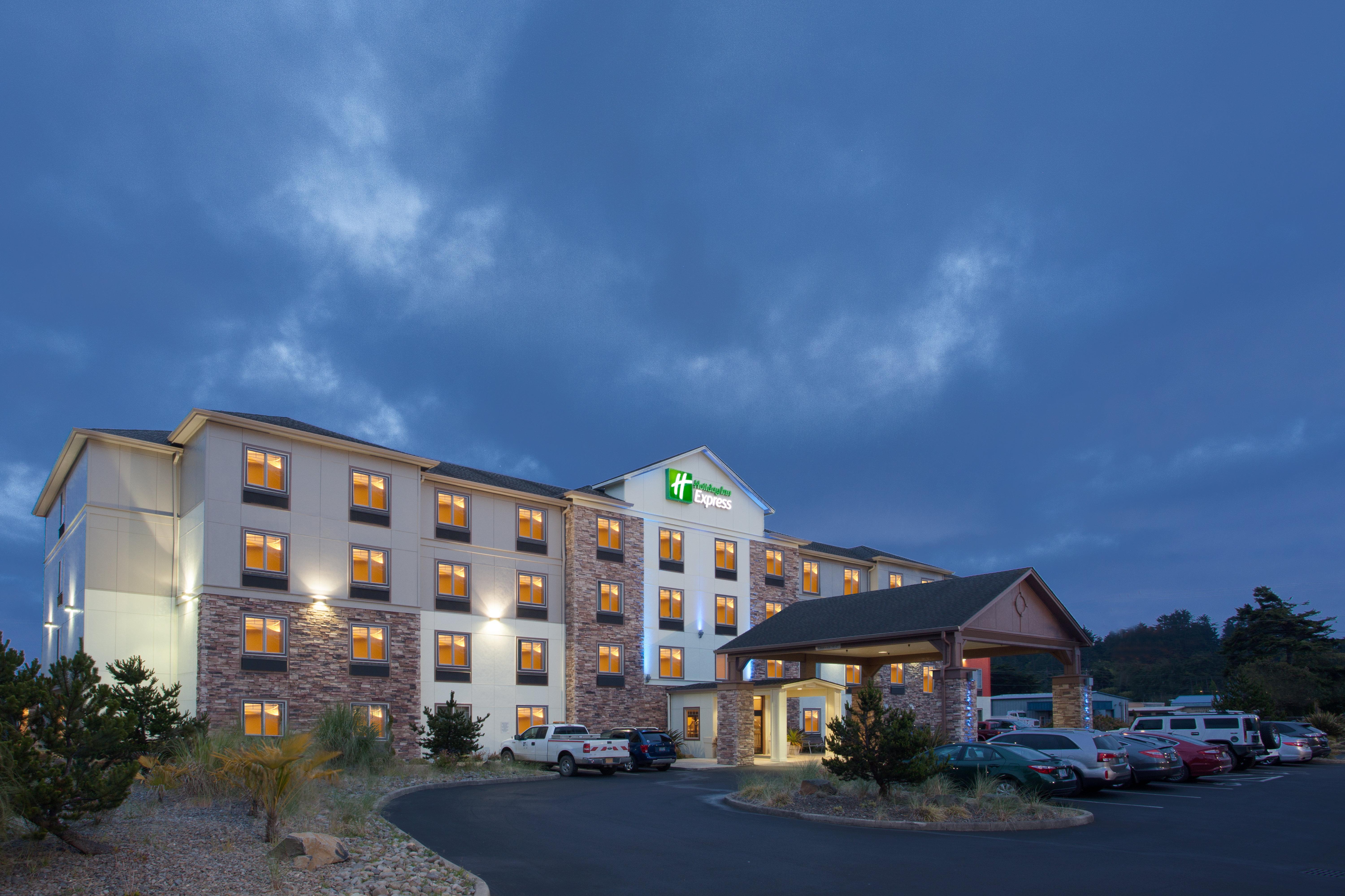 Holiday Inn Express Newport By Ihg Zewnętrze zdjęcie